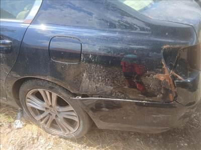 Lexus GS 450 face lift bal hátsó komplett vágott negyed 