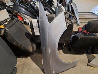 Audi A6 (C6 - 4F) AUDI A6 C6 Jobb első Sárvédő