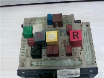 FORD ESCORT 95- Biztosítéktábla BCM BSI BSM SAM GEM modul Motortér