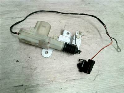 FORD FIESTA 99.09-02.04 Csomagtérajtó központi zár motor