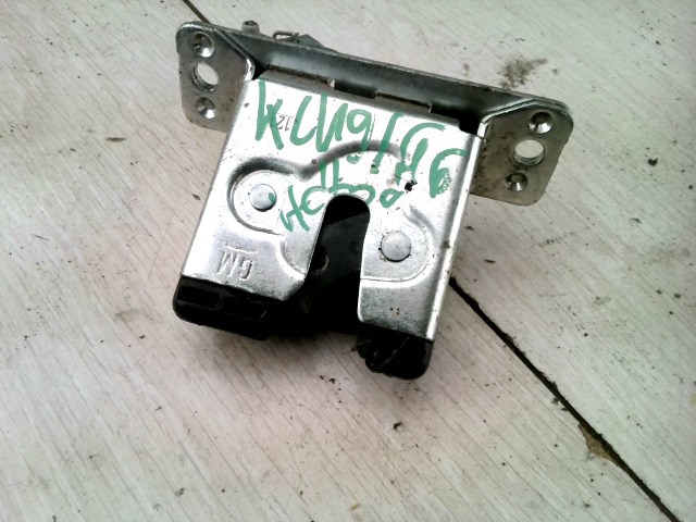 OPEL CORSA C 00-06 Csomagtérajtó zárszerkezet 1. kép