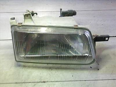 SUBARU JUSTY Jobb első fényszóró