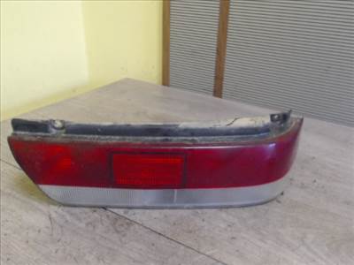 SUZUKI SWIFT 96-05 Jobb hátsó lámpa
