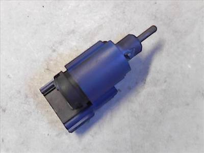 VOLKSWAGEN GOLF IV. Féklámpa pedál kapcsoló