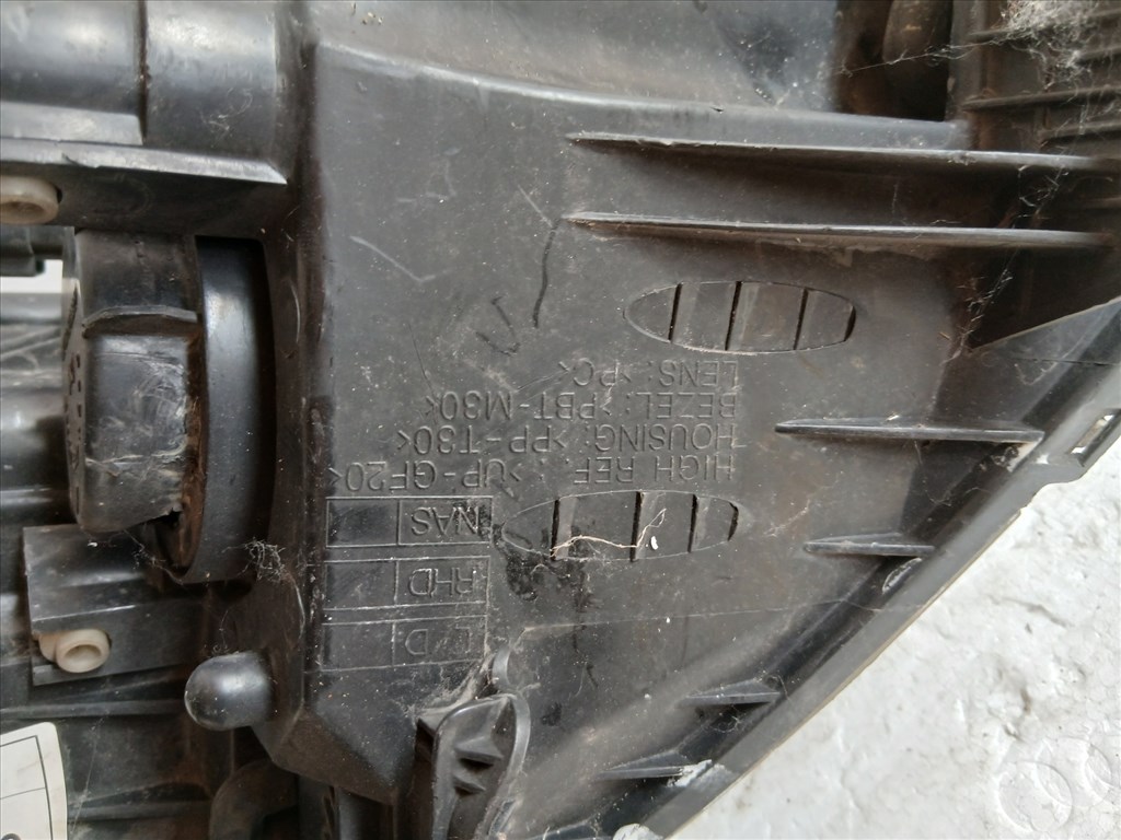 8497 SSANGYONG REXTON 2001-2006 Jobb első Lámpa Fényszóró 4. kép