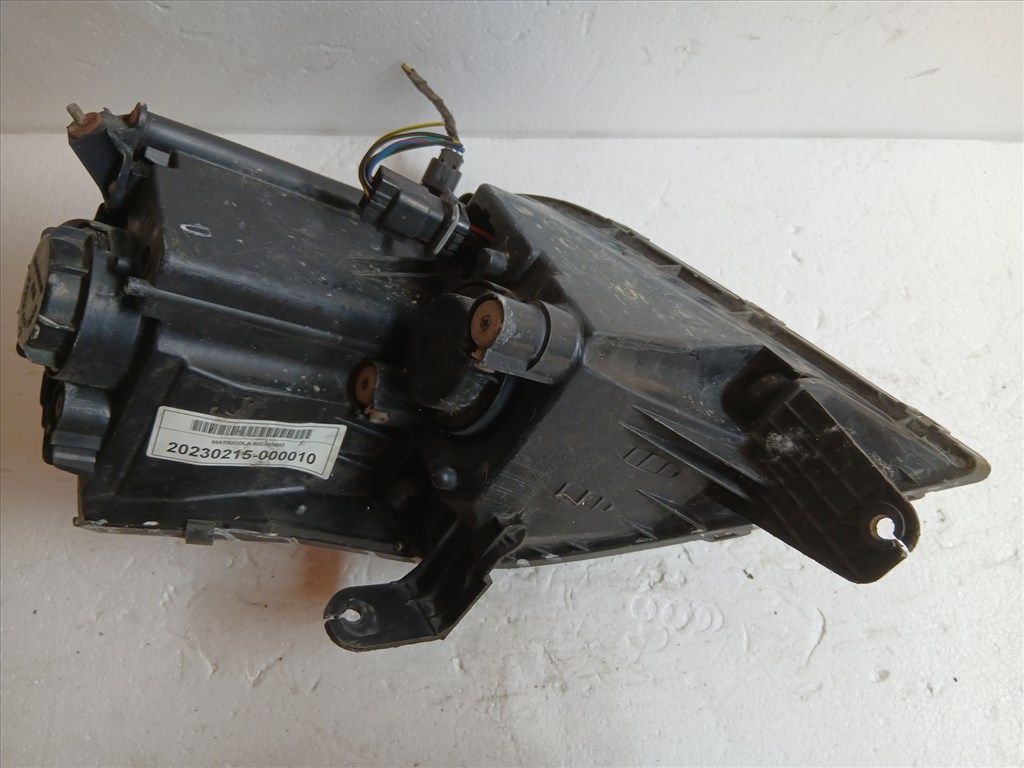 8497 SSANGYONG REXTON 2001-2006 Jobb első Lámpa Fényszóró 5. kép