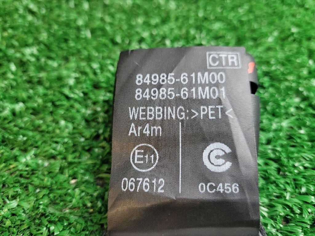 SUZUKI SX4 S-Cross II Hátsó középső Biztonsági Öv Csat 8498561M00 8498561m01 3. kép