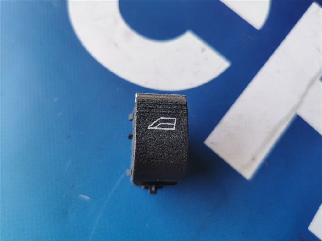 Ford Focus Mk3 FORD FOCUS III Jobb első Ablakemelő Kapcsoló  10106516 10268894 1. kép