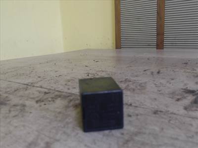FIAT BRAVA Relé