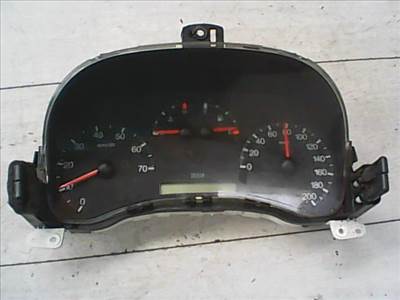 FIAT PUNTO II. Kilométeróra