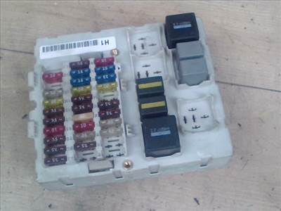 FORD FOCUS 98-04 Biztosítéktábla BCM BSI BSM SAM GEM modul Utastér