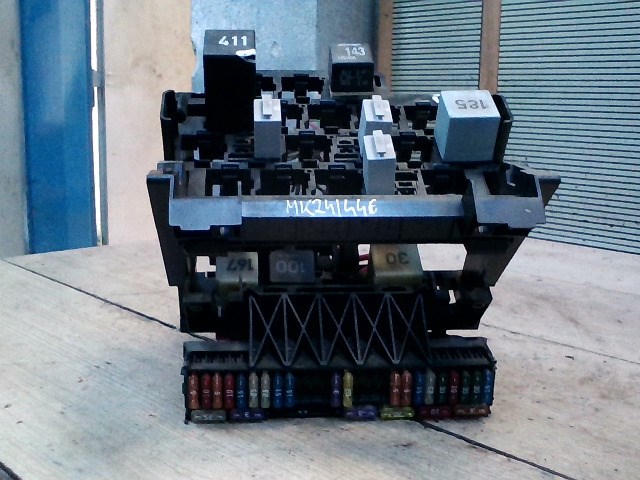 FORD GALAXY 00.10.01-06.05.31 Biztosítéktábla BCM BSI BSM SAM GEM modul Utastér 1. kép