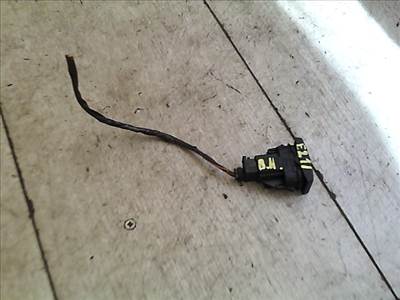 FORD MONDEO 01-07 Bal hátsó ablakemelő kapcsoló