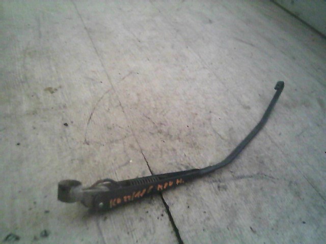 MAZDA MPV 99-05 Ablaktörlő kar hátsó 1. kép