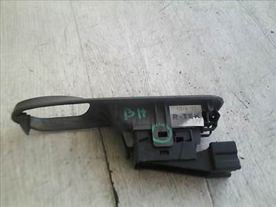 NISSAN PRIMERA P11 96.10-99.09 Bal hátsó ablakemelő kapcsoló