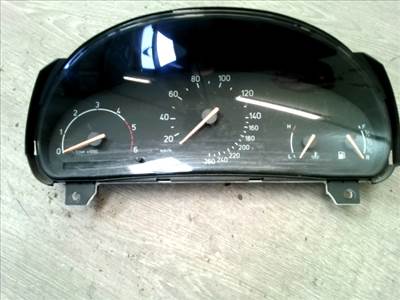 SAAB 9-5 01- Kilóméteróra