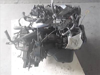 SUZUKI SWIFT 96-05 Motor. benzin fűzött blokk hengerfejjel