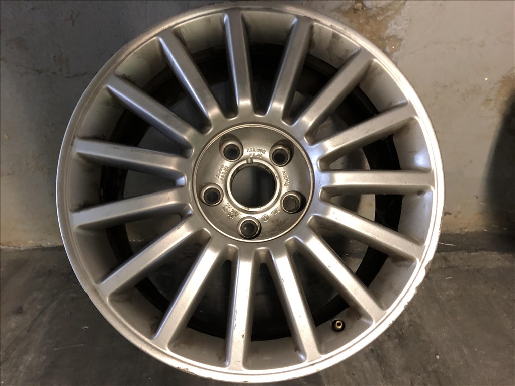 Volkswagen Phaeton gyári 7,5X17-es 5X112-es ET40-es könnyűfém felni garnitúra eladó 1. kép