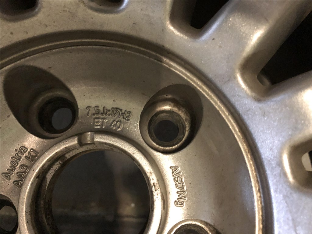 Volkswagen Phaeton gyári 7,5X17-es 5X112-es ET40-es könnyűfém felni garnitúra eladó 6. kép