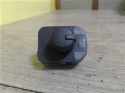 AUDI A4 01-04 Elektromos tükör állító kapcsoló