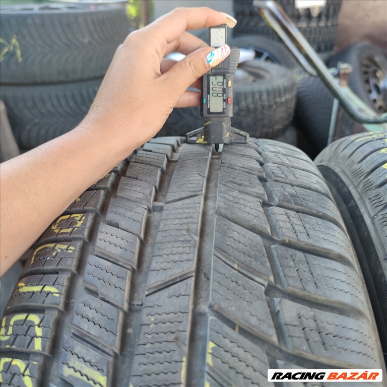 255/70 R16 Toyo téli gumi 88000ft a 4db/45/ 1. kép
