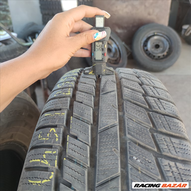  255/70 R16 Toyo téli gumi 88000ft a 4db/45/ 4. kép