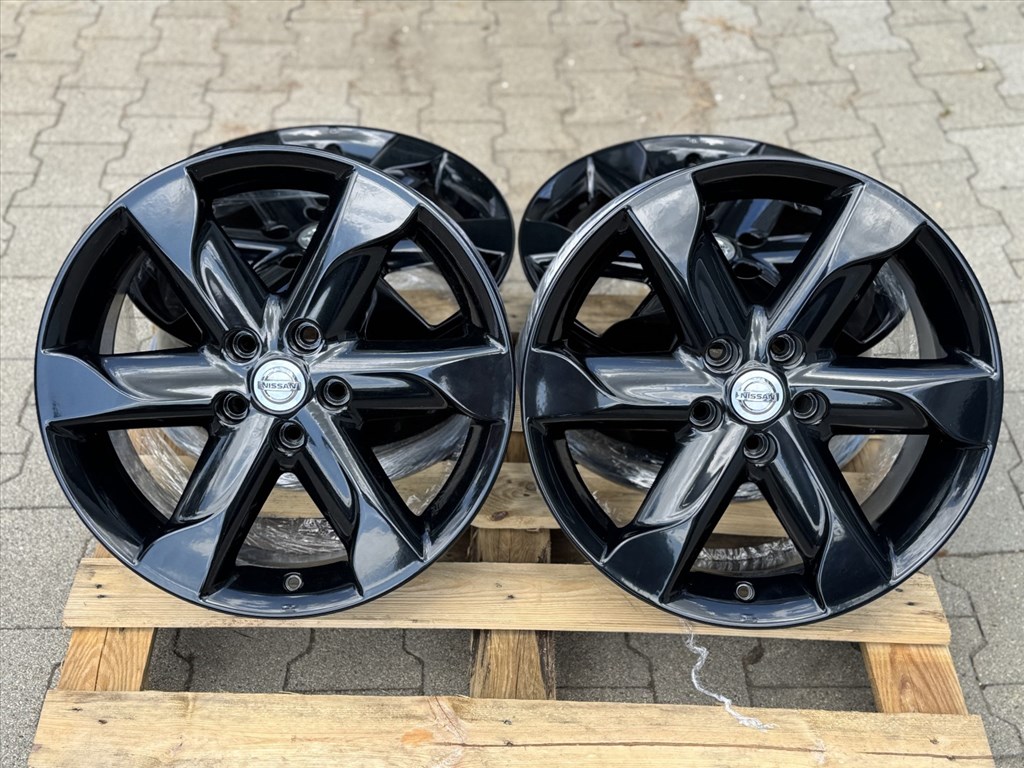 R18 5x114,3 Original Nissan Maxima , Murano, Pathfinder, Teana  4. kép