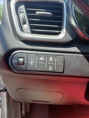 Kia ceed kombi 2018-2025 bal oldali szellőző 