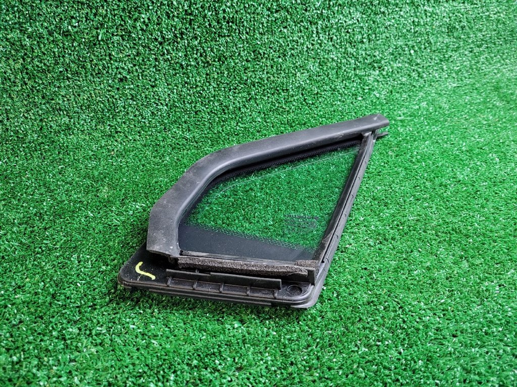 SUZUKI SX4 S-Cross Jobb első Fixüveg (Ajtóban) 43R00351 8461461m00 6. kép