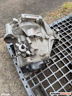 Vw-Seat 1.6 8V váltó GVY JHV