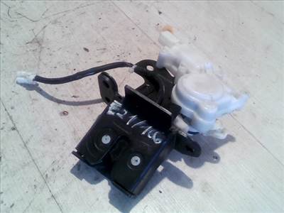 MAZDA 3 03.10-06.06 Csomagtér ajtó zárszerkezet