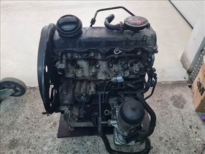 Volkswagen Golf IV 1.9 TDI ALH motor blokk hengerfejjel (21981) 