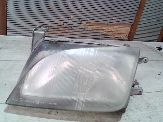 SUZUKI SWIFT 96-05 Bal első fényszóró 1. kép