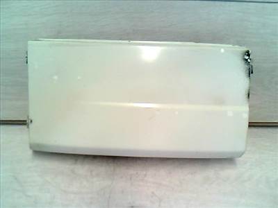 VOLKSWAGEN T4 -96 Bal fényszóró alatti bajusz díszléc