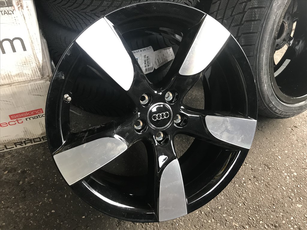 Audi A4 8K gyári Bi-Color "ROTOR" 8,5X19-es 5X112-es ET43-as könnyűfém felni garnítúra eladó 2. kép