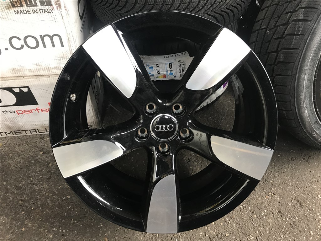 Audi A4 8K gyári Bi-Color "ROTOR" 8,5X19-es 5X112-es ET43-as könnyűfém felni garnítúra eladó 4. kép
