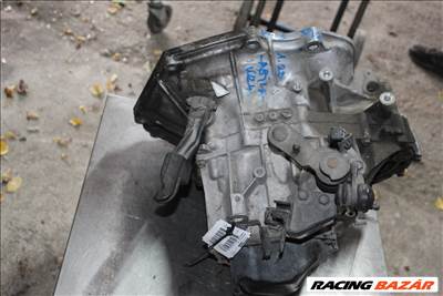 Opel Agila K12B motorról manuális W24 kódú sebességváltó (392.)