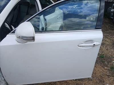 Lexus IS 220d bal első ajtó 
