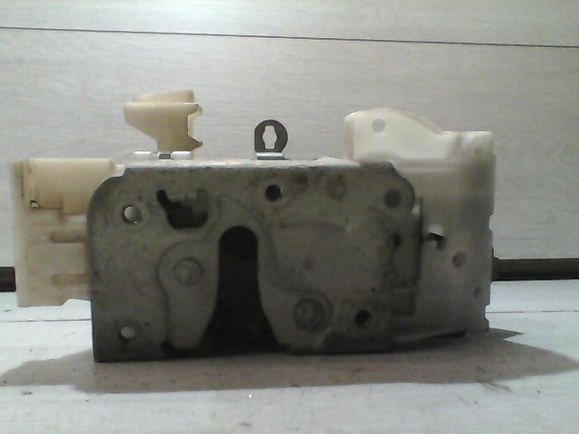 FORD MONDEO 01-07 Jobb hátsó ajtó zárszerkezet központi záras 1. kép