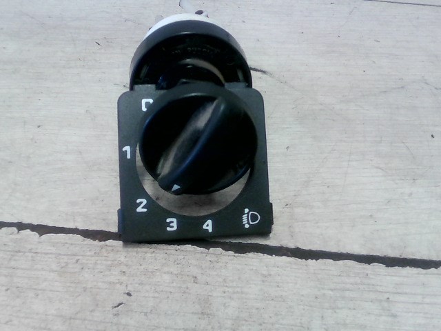 LADA 2110 Fényszórómagasság állító kapcsoló 1. kép