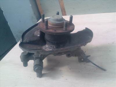 MAZDA PREMACY 99.01-05.10 Csonkállvány kerékaggyal jobb hátsó