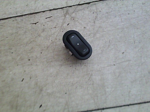 OPEL ASTRA G 97-04 Jobb első ablakemelő kapcsoló 1. kép