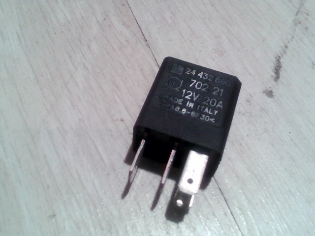 OPEL ASTRA G 97-04 Relé 1. kép