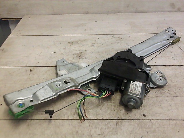 PEUGEOT 308 07.09-11.04 Bal első ablakemelő szerkezet elektromos 1. kép