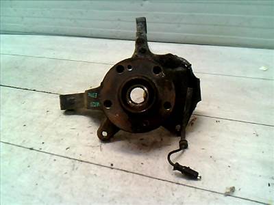 RENAULT ESPACE 02.11.01-06.02.28 Csonkállvány kerékaggyal bal első