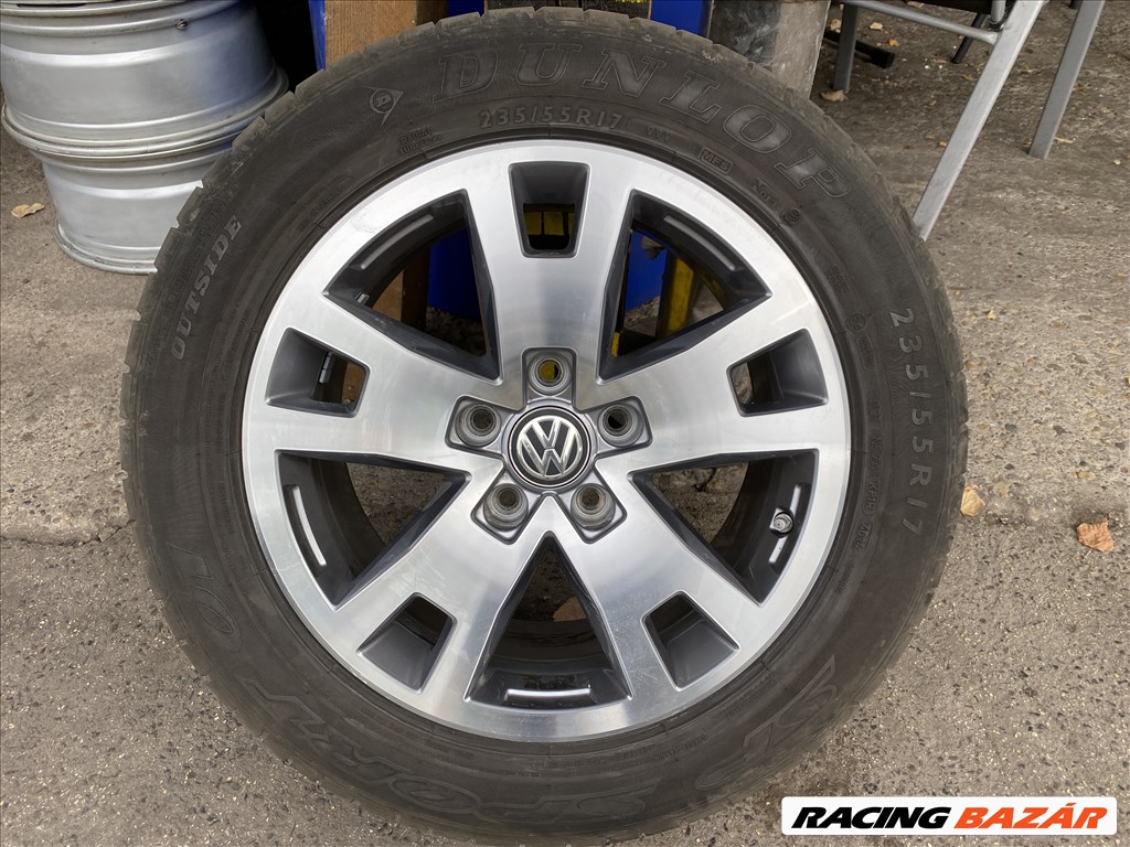 Volkswagen T5 T6 gyári Highline 8X17-es 5X120-as ET49-es könnyűfém felni garnítúra 4. kép