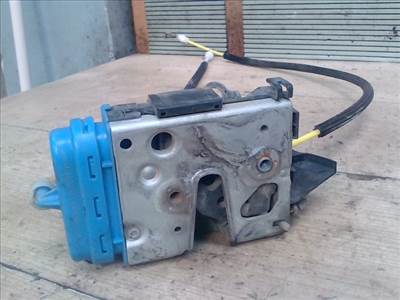 AUDI A4 94-98 Jobb hátsó ajtó zárszerkezet mechanikus