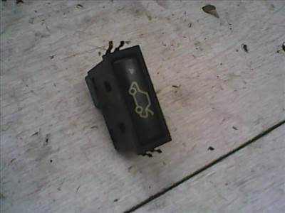 BMW E39 95-03 Csomagtérajtó nyitó kapcsoló