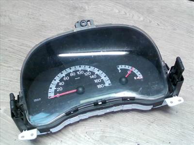 FIAT PUNTO II. Kilóméteróra