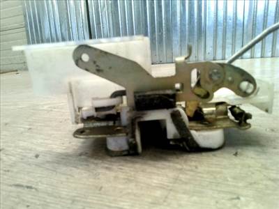 HONDA Logo 1996.10.01-2001.09.01 Jobb első ajtó zárszerkezet mechanikus